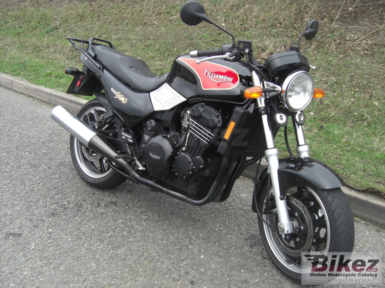 Big e trident 900 picture and wallpaper from Bikez.com